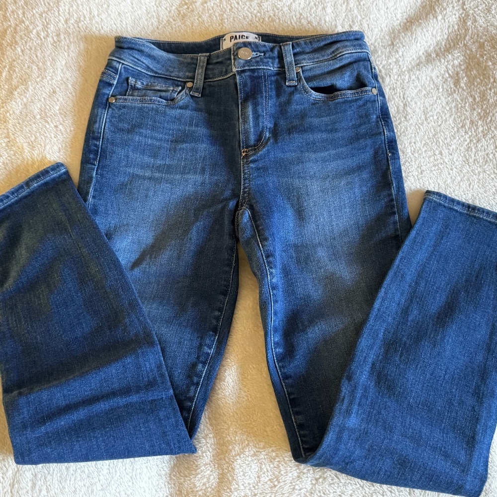 Paige Verdugo Crop Skinny in Size 24 Medium Wash